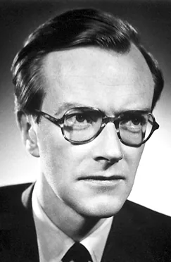 (라이선스 확인). draft caption: `Fig. IV — The King's College laboratory of Maurice Wilkins, whose group's X-ray work — and whose showing of Photograph 51 to Watson — placed King's at the centre of the story.