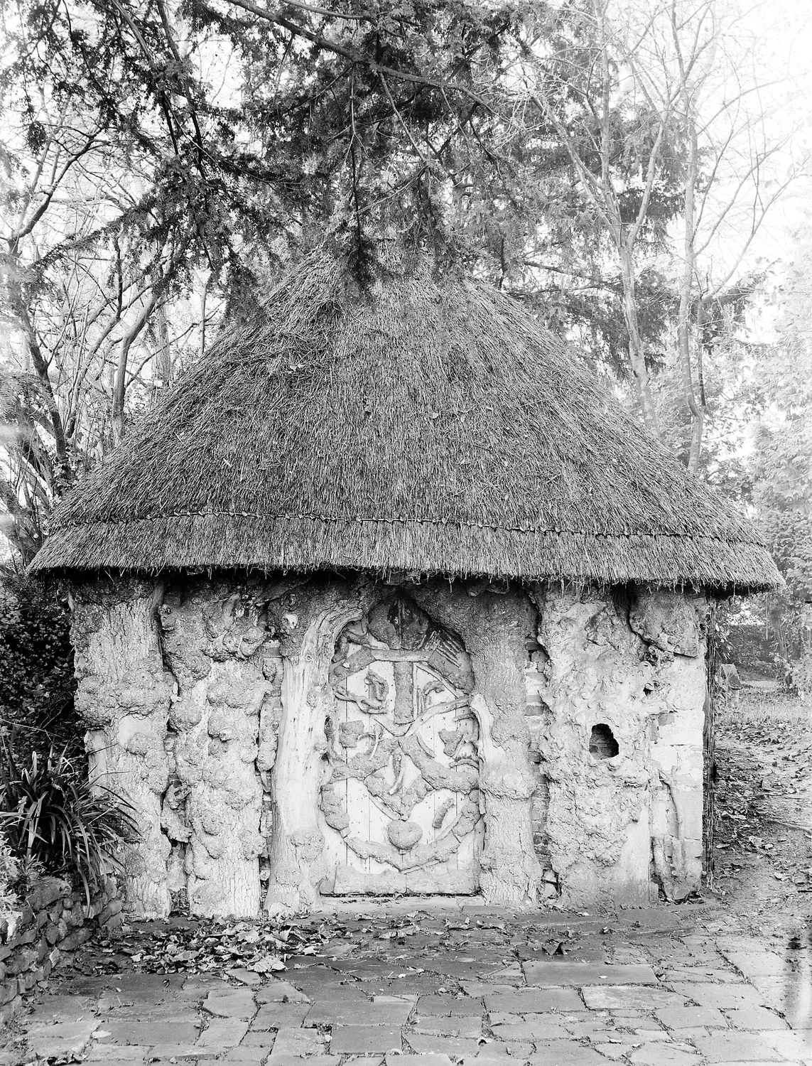 The Temple of Vaccination at Berkeley, the rustic garden hut where Jenner later vaccinated local people without charge. Wellcome Collection - CC BY 4.0. WP media **546**.